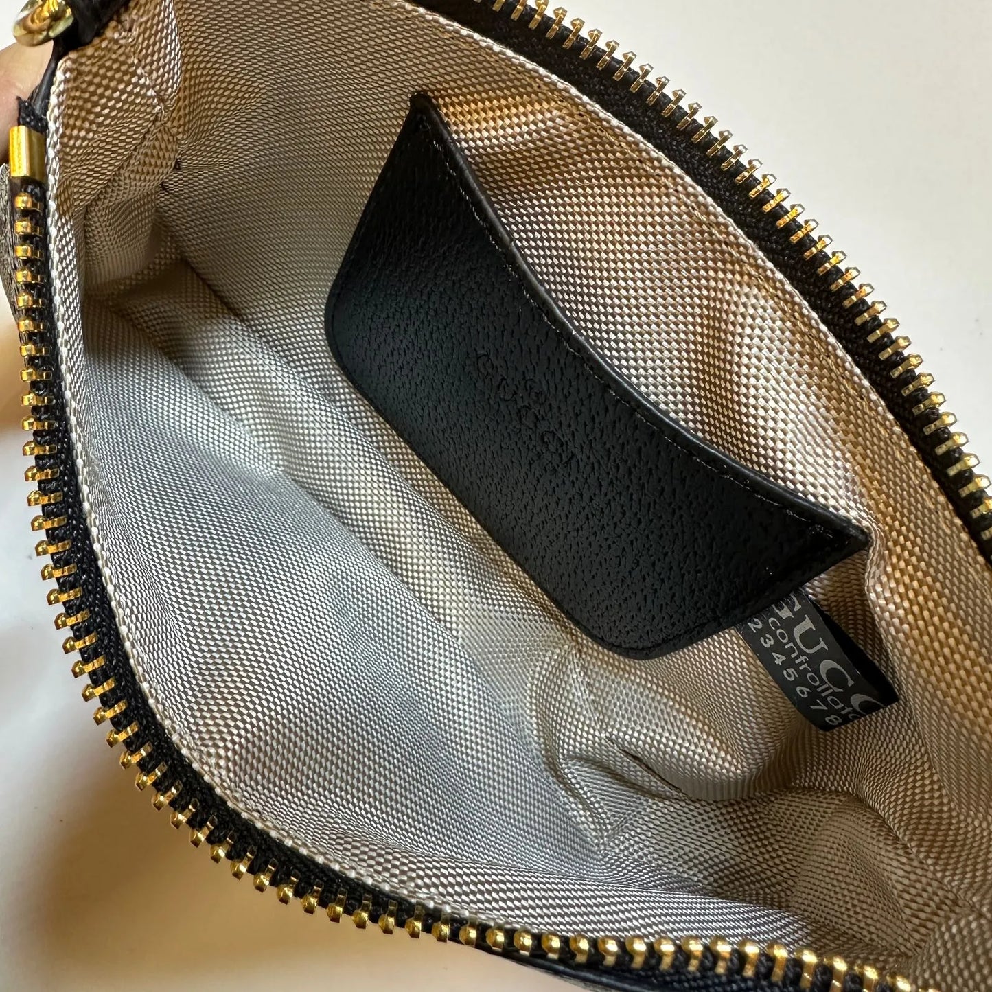حقيبة GUCCI لون بني