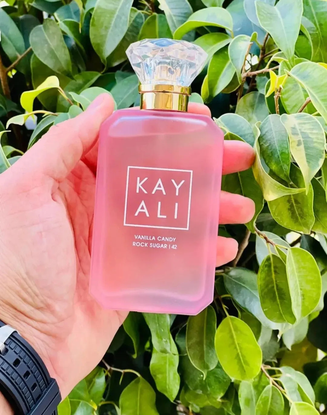 Kayali vanilla candy pink