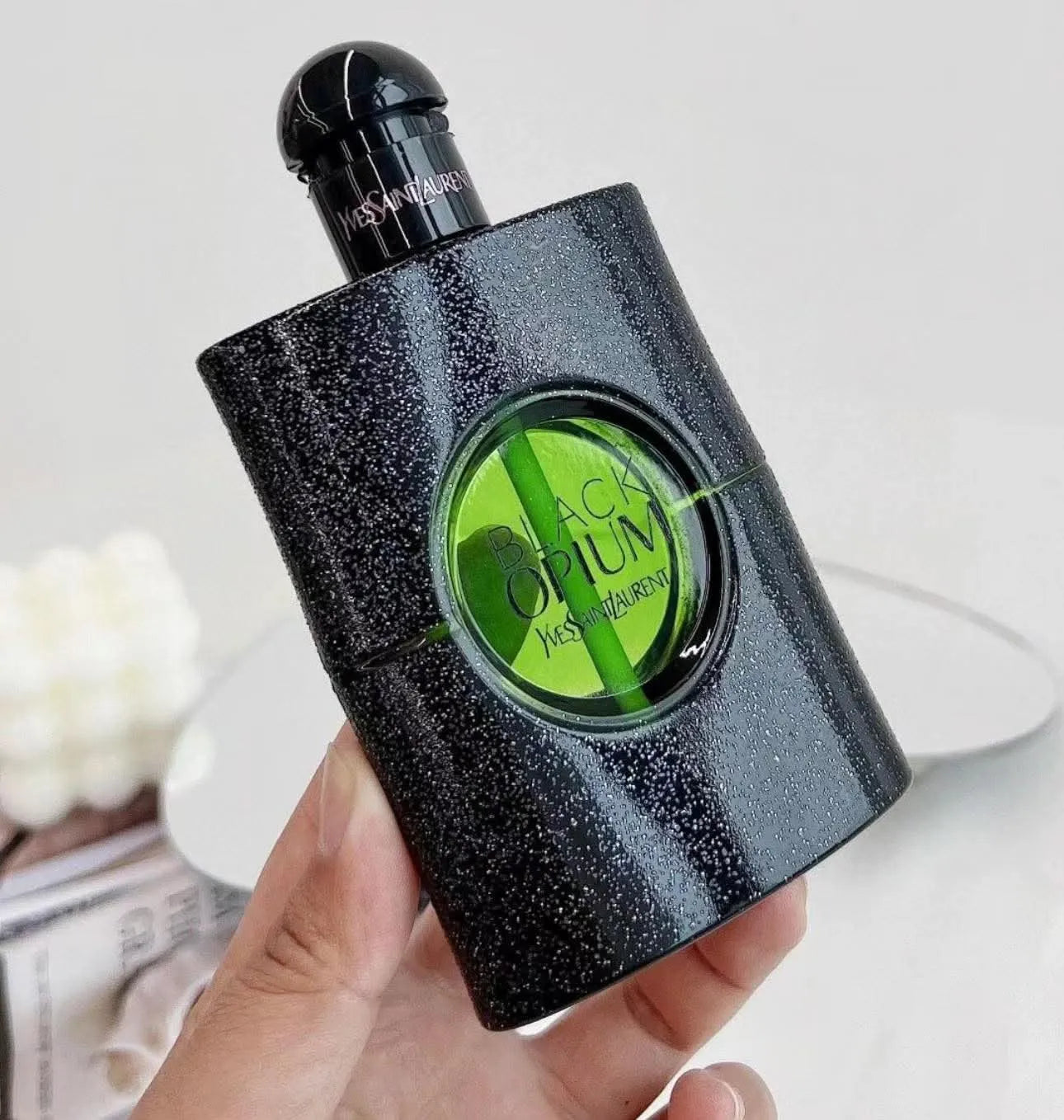 عطر ايف سان لوران بلاك اوبيوم