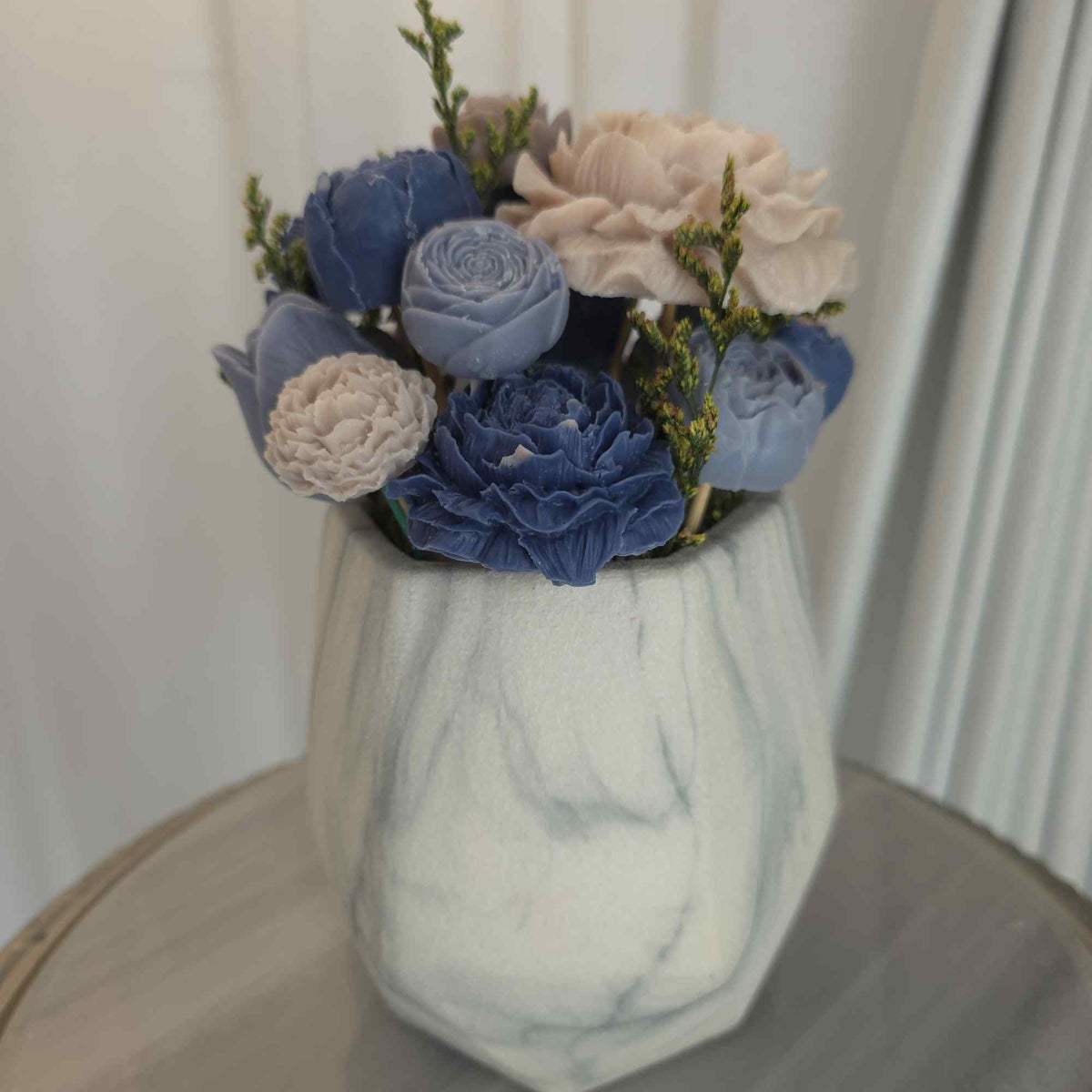 زهور شموع عبق | ABAQ Candle Flowers