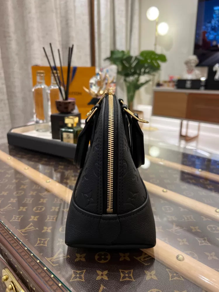 حقيبة لوي فيتون نوي  25cm
