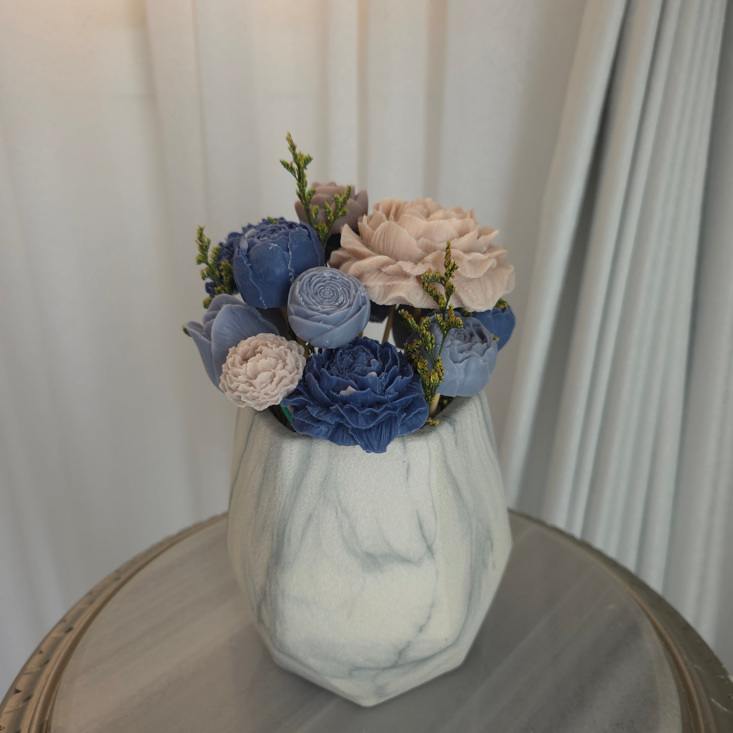 ABAQ Scented Handmade Flower Candles Vase – No Wicks